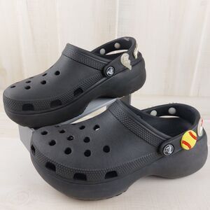 Crocs Womens Sz 7 Classic Platform Clogs Black Rubber Slip On Charms